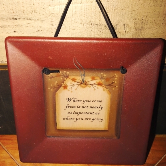 Primitive Wooden Plate Barbara Lloyd Wall Décor - Picture 2 of 4